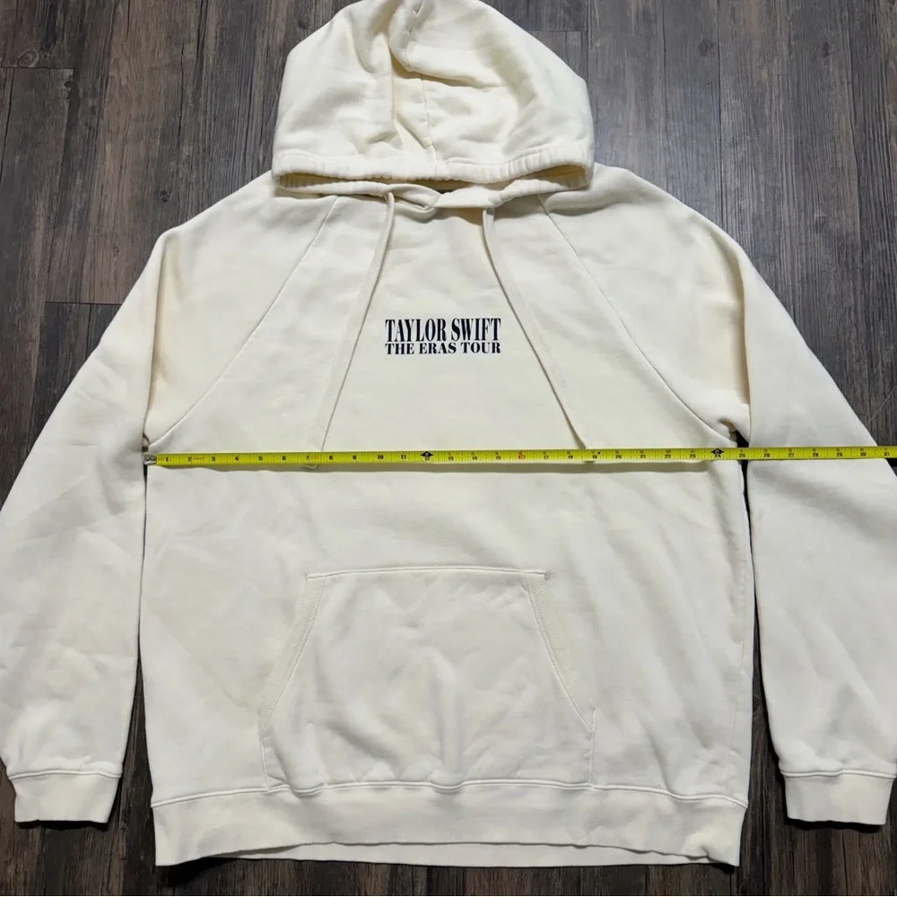 Taylor Swift 2023 The Eras Tour Concert Official Cream Hoodie Merch Sweatshirt L - Picture 12 of 12